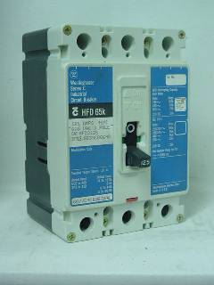 Cutler-Hammer Dist Equip HFD3125 Circuit Breaker