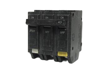 GE Distribution Equip THQL32040 Circuit Breaker