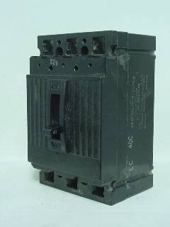GE Distribution Equip TE132040 Circuit Breaker