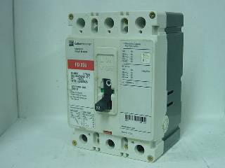 Cutler-Hammer Dist Equip FD3020 Circuit Breaker